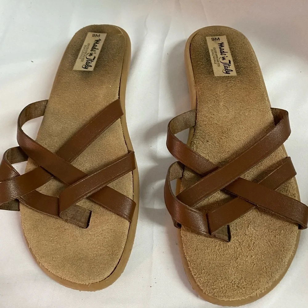 Made in Italy Sandals Size 9 M (FH)